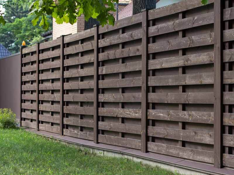 Wood Shadowbox fence benefits in Middle Tennessee
