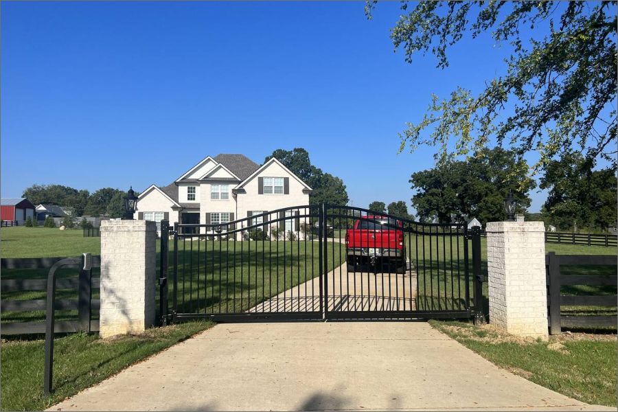 Black Aluminum Driveway Fence